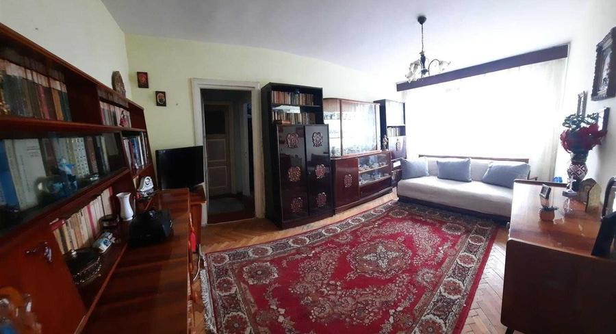 De vânzare apartament 2 camere Zona Plantelor - 1