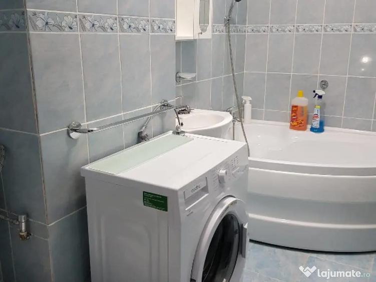 Inchiriez apartament 2 camere in Deva, etaj 3, mobilat, Al. Pacii - 2