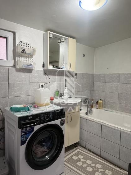 Casa individuala in vatra satului Ghiroda ,teren 1307 mp utili - 9