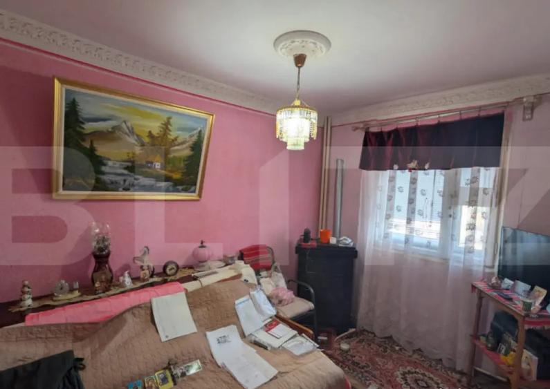 Apartament 3 camere, 45 mp, zona Micro 8 - 2