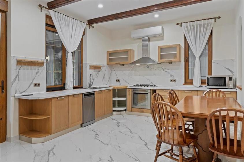 Vila individuala   D+P+1   Iancu Nicolae   proximitate British School comision 0 - 7