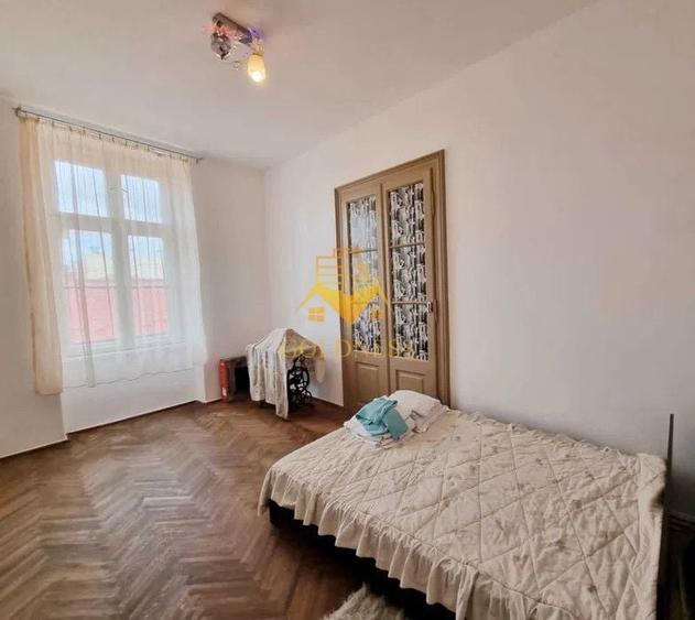 2 camere decomandate, Zona Ultracentrala, Piata Unirii, Central, Meron - 1