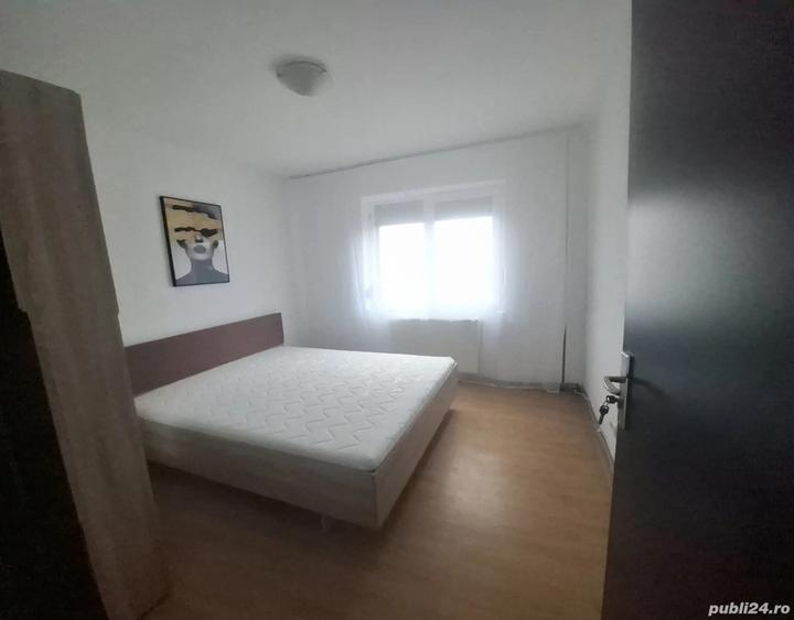 Inchiriez apartament 3 camere - 4