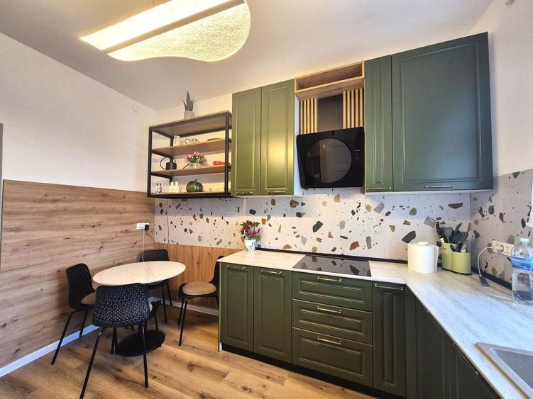 Piața de Miercuri, casă singură în curte, renovată 2025 - 11