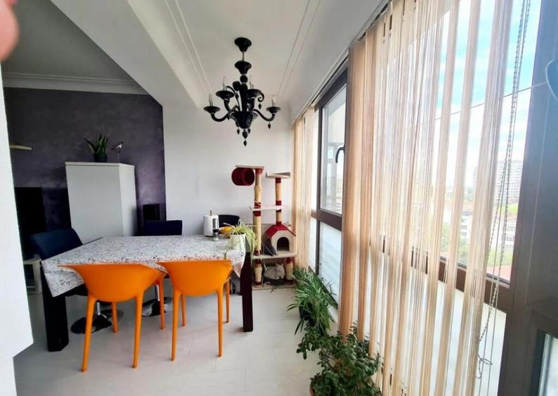 3 CAMERE DAMAROAIA- PETROM CITY-garaj inclus - 8