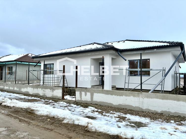 Casă / 4 camere / 106 mp utili / Bod - 1