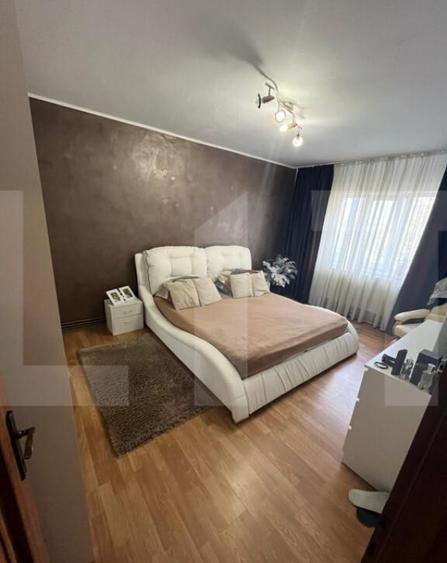 Apartament cu 4 camere, 80 mp, zona Sagului - 1