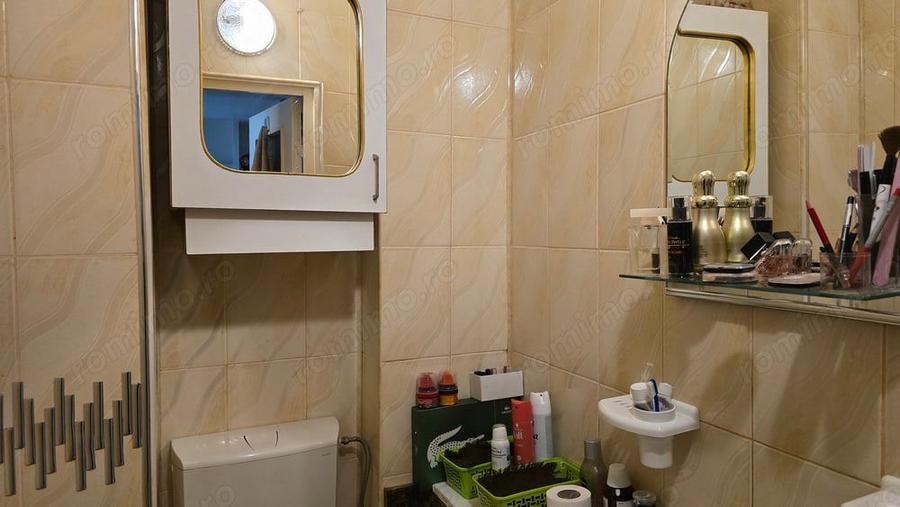 Apartament 4 camere in Deva, zona Progresul langa Sc Gen Nr 2, et 3 - 12