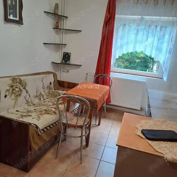 Apartament 2 camere Steaua decomandat amenajat centrala proprie