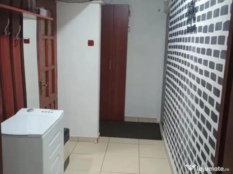 Apartament cu 3 Camere Semidecomandate - etaj 2 Zona George Enescu - 5