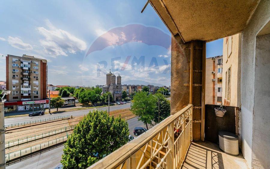 Apartament cu 2 camere de vanzare in zona UTA - 16