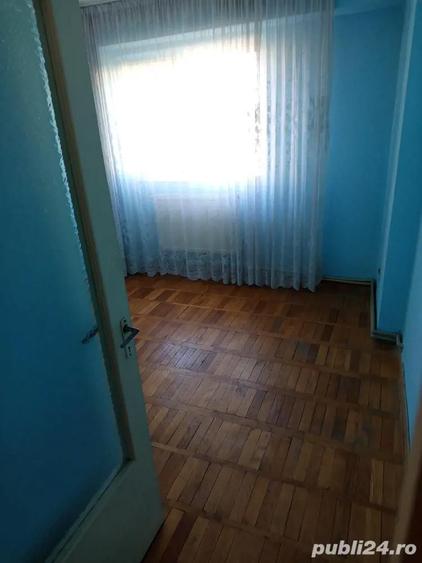 vand apartament trei camere sau schimb cu apartament cu o camera etajul 1 sau parter - 6