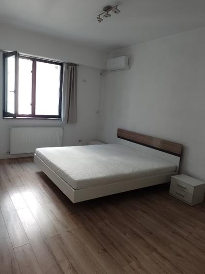 Închiriez garsonieră  - 2