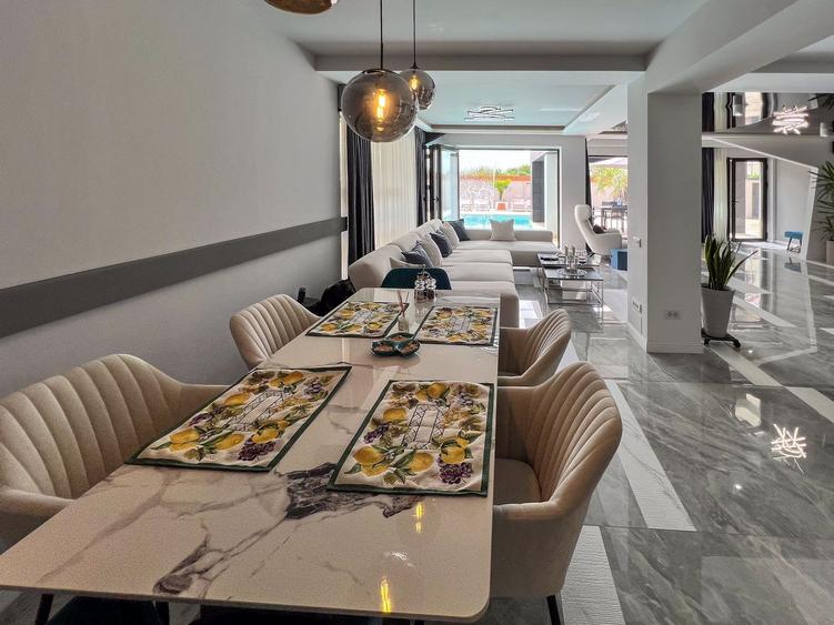 Ready to move  |  Vila premium cu piscina și jacuzzi încălzite - 28