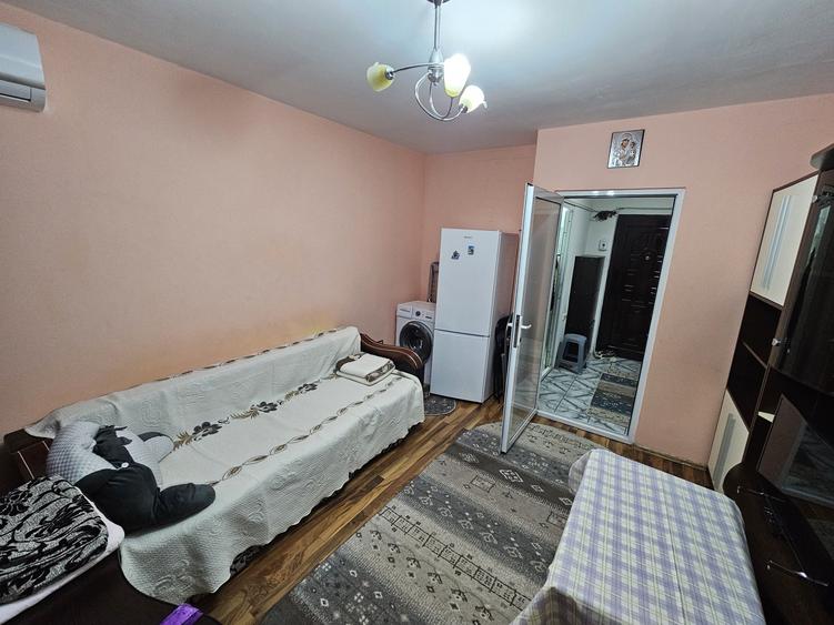 Garsonieră în Poarta 6