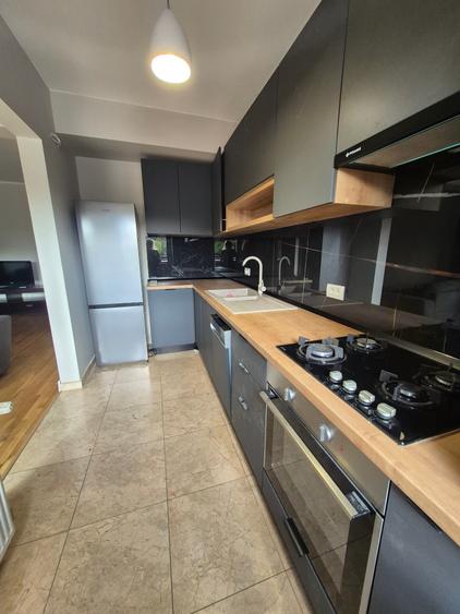 3 camere .decomandat,renovat 2025, Sisesti,metrou - 27