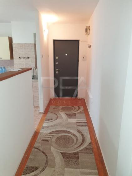 4 Camere Et.1/8 An 1997 Zona Unirii - Piata Sf. Vineri - 10