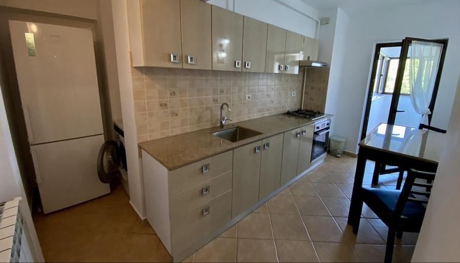 Apartament cu 2 camere decomandat în Ultracentral