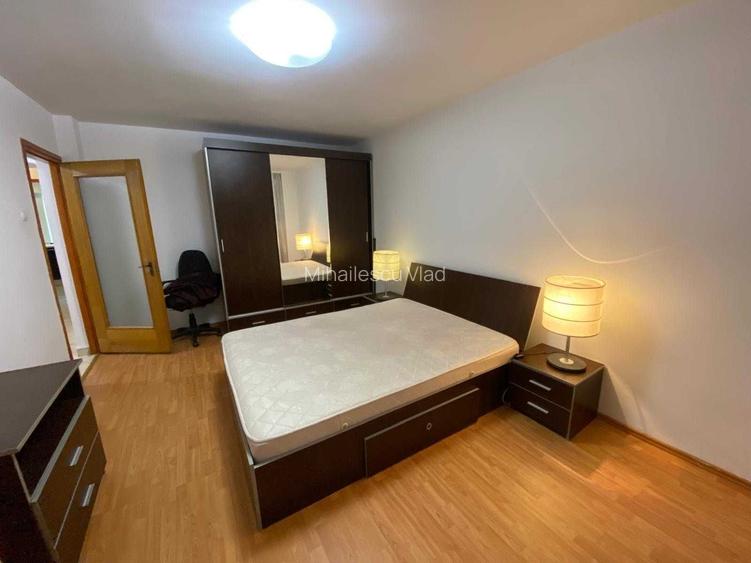 Apartament cu 2 camere decomandat în 13 Septembrie Apartament cu 2 camere decomandat în 13 Septembrie