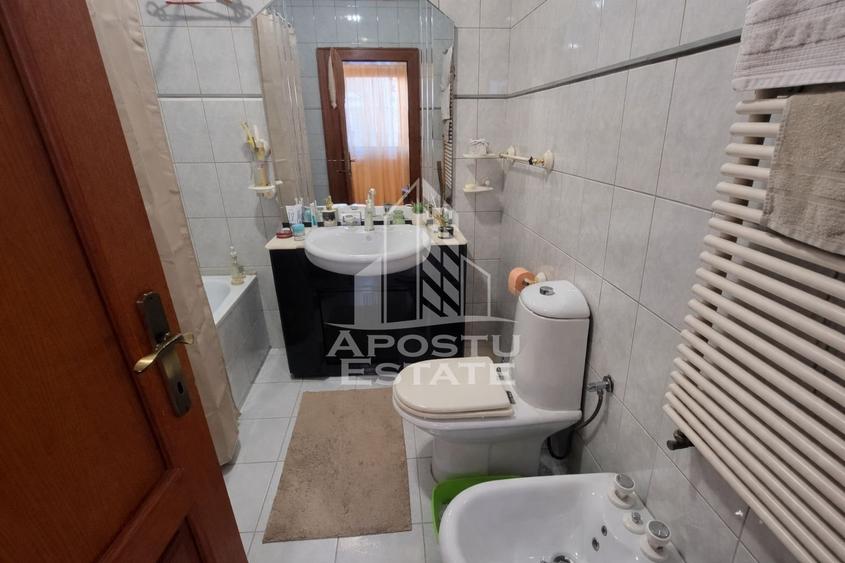 Casa individuala,mobilata si utilata,Calea Lipovei - 10