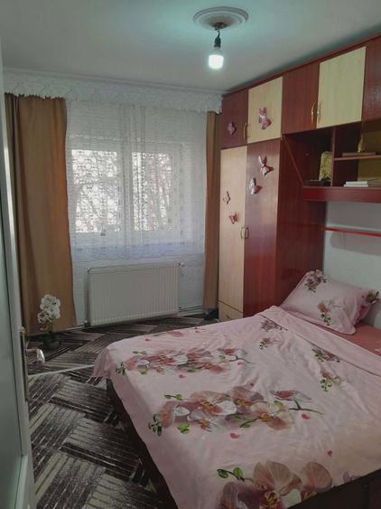Apartament cu 3 camere de inchiriat in Burdujeni - 8