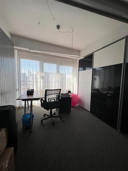 Oferta inchiriere penthouse zona Armeneasca / Strada Toamnei - 43