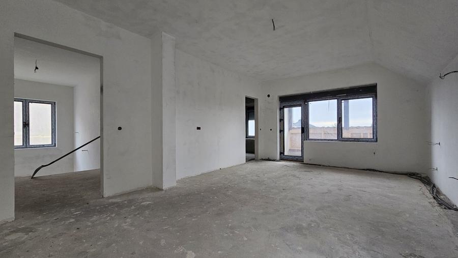 De vanzare Casa Individuala Saftica - 6