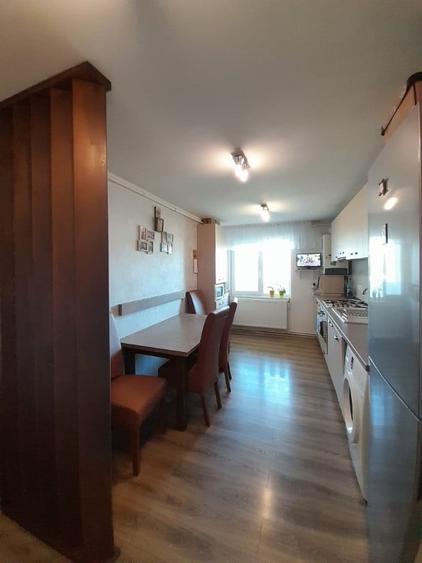 Apartament cu 2 camere decomandat în Unirea