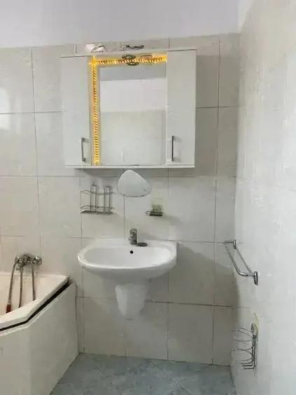 Inchiriez apartament 3 camere nemobilat Bucuresti Sector 2 zona Pantelimon Morarilor - 5