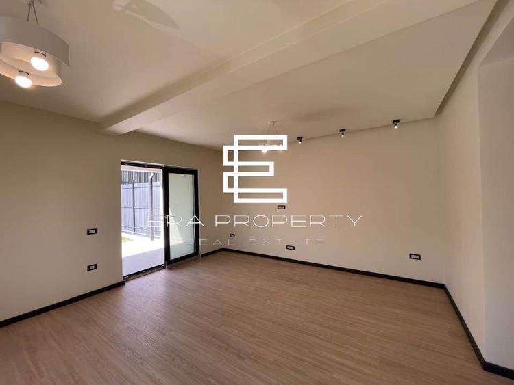 Casă tip duplex elegantă, cu finisaje moderne și priveliște panoramică - 6