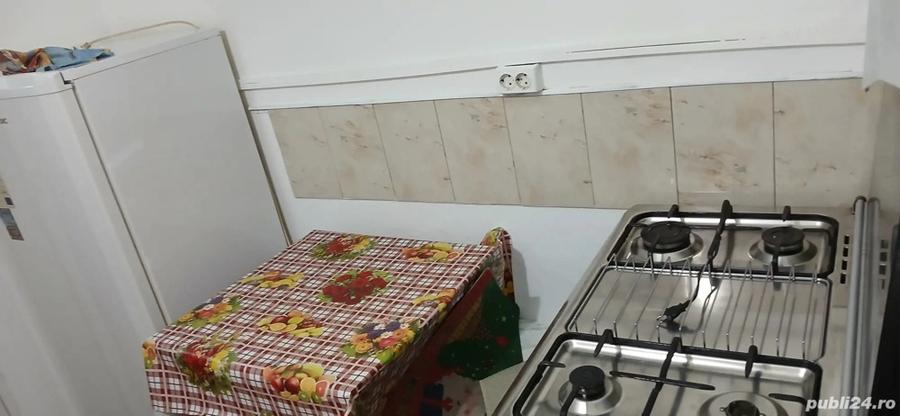 Inchiriez garsoniera etajul 1 - 10