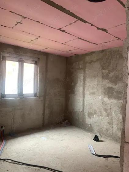 Vand casa si teren , cartier in plina dezvoltare , comuna Bethausen - 7