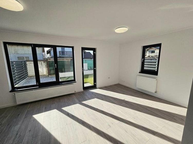 Particular Glina de vanzare vila noua 4 camere - 10