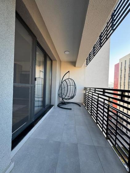 Mall Coresi, Qualis 2, ap cu doua camere modificat open - space, GENEROS, 67 mp - 17