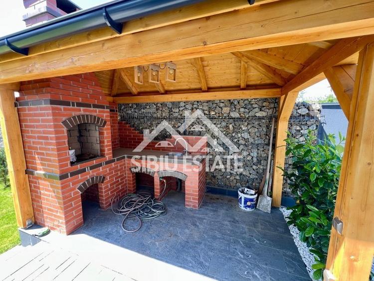 Casă Individuală cu garaj dublu de Vânzare în Șelimbăr, zona Lidl - 5