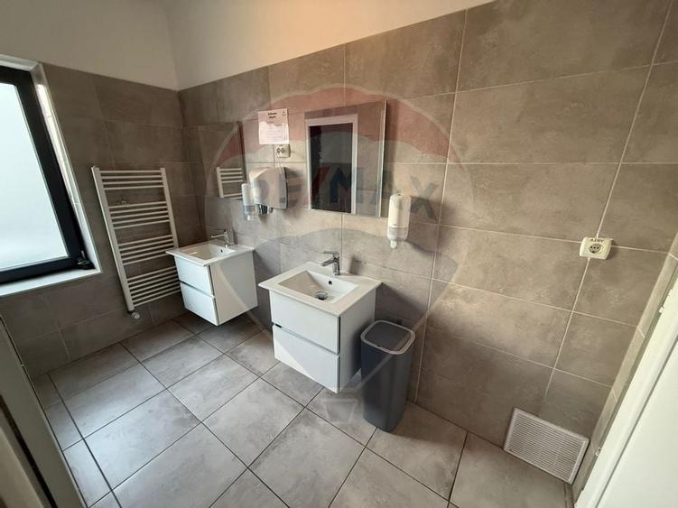 Spatiu de birouri modern de inchiriat in zona Europa, cu parcare - 10