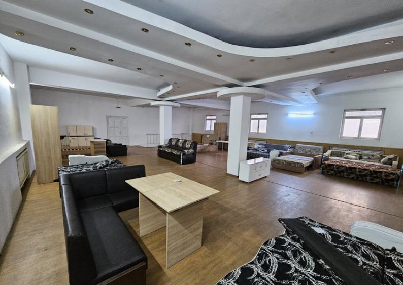 Spa?iu comercial in Tg Jiu, strada 1 Decembrie 1918 - 1