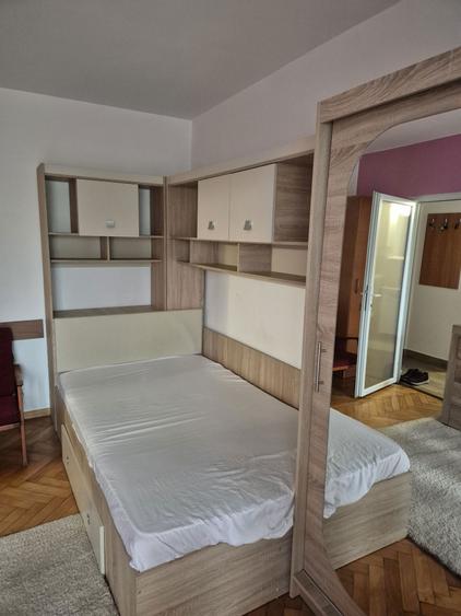 Inchiriez ap.1 camera zona centrala - 6