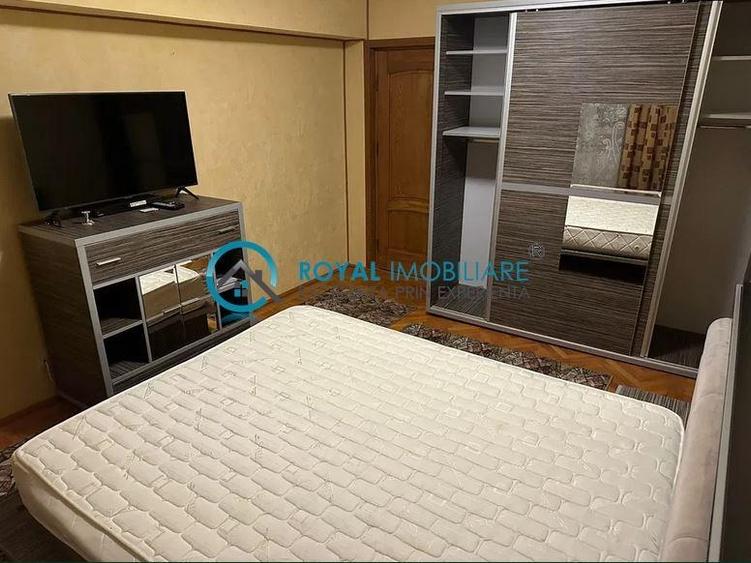 Royal imobiliare - Vanzare apartament 3 camere in zona Ultracentrala - 3