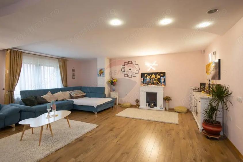 Casa spatioasa de vanzare - 10