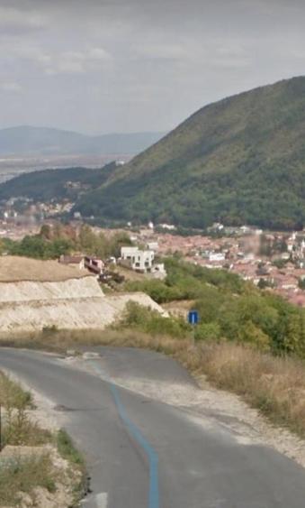 Exceptional! 779 mp teren pe Drumul de Poiana - Coltul Putinarilor - 8