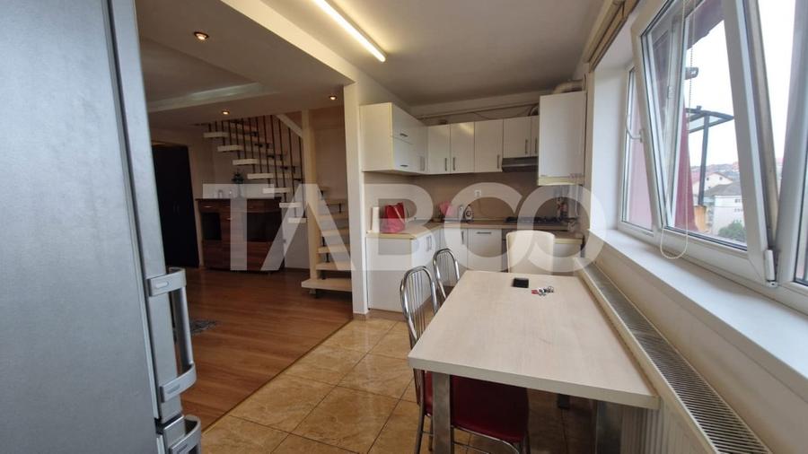 Apartament 4 camere 100 mp utili de vanzare in Sibiu zona Strand - 2