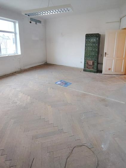 Investitie! Vila solida renovabila, zona de exceptie, 4 apartamente - 9