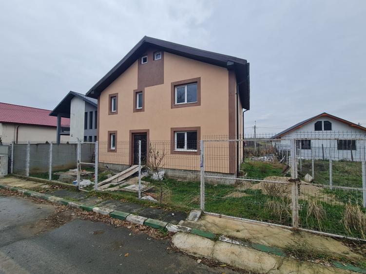 Casa Individuala P + 1E + Pod Inalt - 5 camere - Teren 282mp - Toate Utilitatile - 1