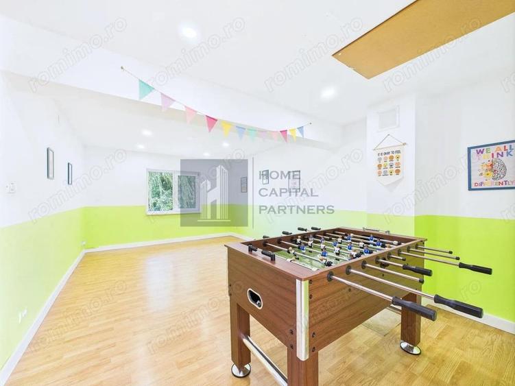 Vanzare casa P+M, 7 camere, 4 dormitoare, 4 bai, garaj 3 autoturisme - 7