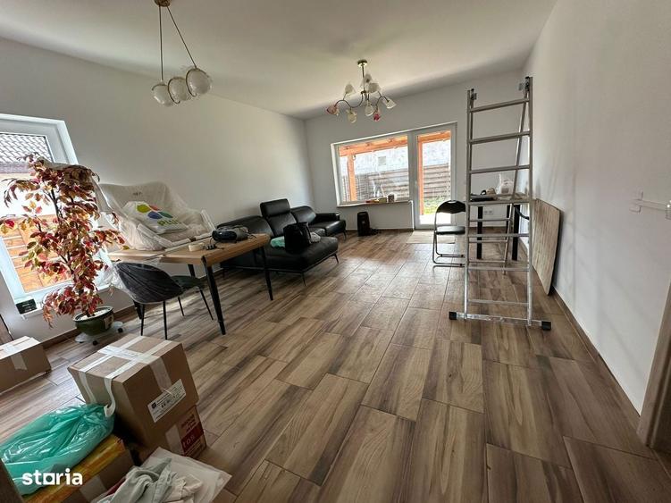 Reprezentare exclusiva !Casa 4 camere Izvor Str. Harmanului nr. 19G - 1