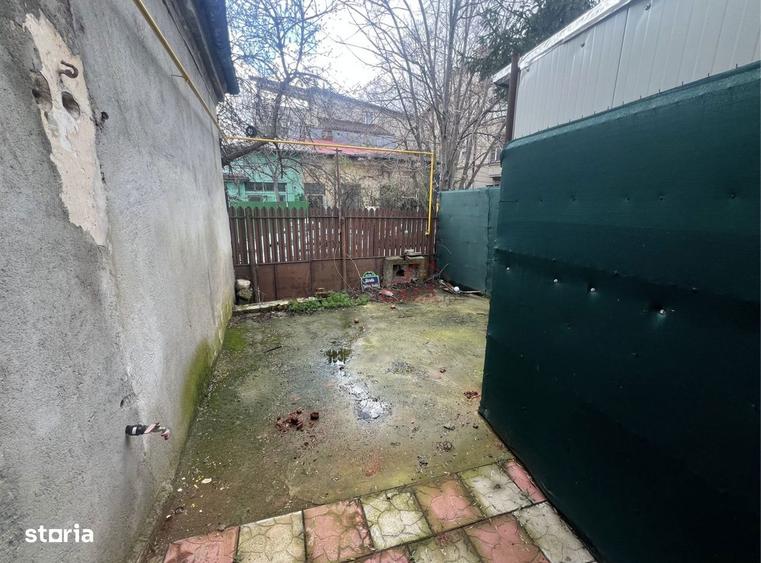 Casa renovata- curte - metrou Iancului - ideal locuita sau birou - 1