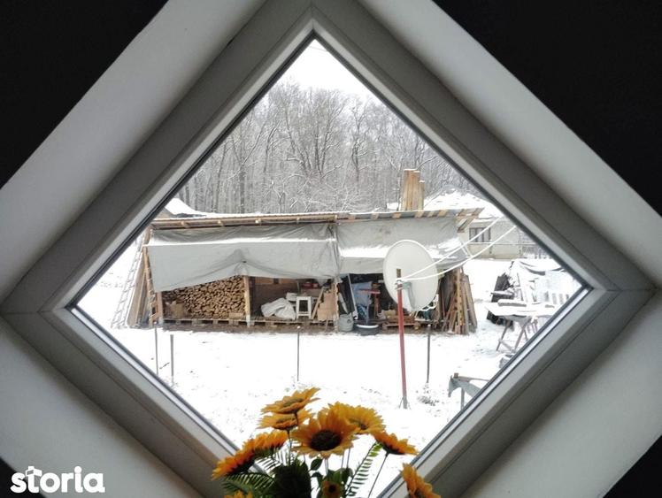De vanzare casa ?i teren cu o suprafata de 13000 mp, 52.000 euro - 2
