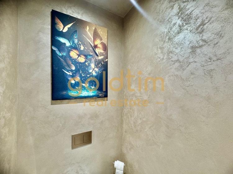 SPATIU VITRINA/ PRETABIL SALON INFRUMUSETARE - 16