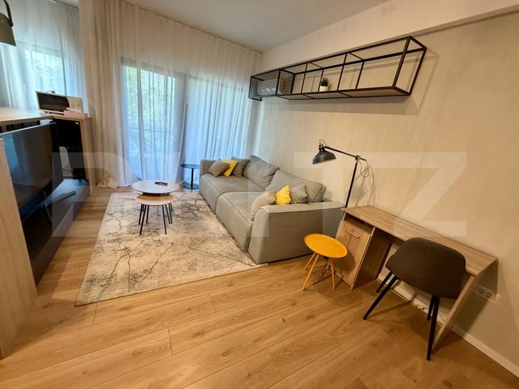 Apartament cu 2 camere decomandat, mobilat în Siloz